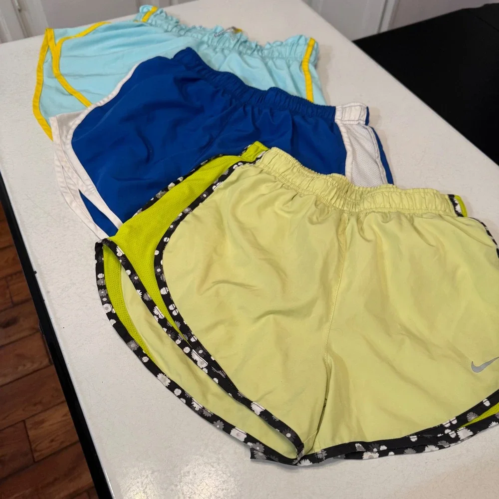 Nike Dri-FIT Tempo Running Shorts Women Small Multicolor Bundle 3 Pairs